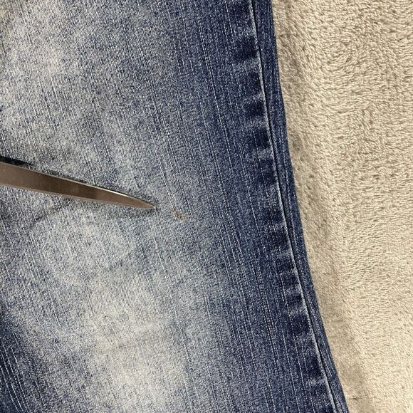 Vanilla Star Jeans Women's Size 7 Embellished Flare Leg Blue Denim Stretch - Picture 16 of 16